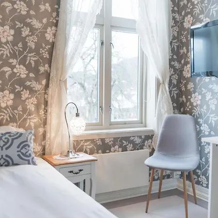 Hotel Gloppen - By Classic Norway Sandane