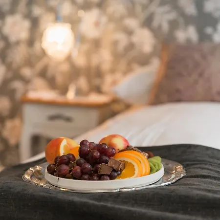 Hotel Gloppen - By Classic Norway 3*