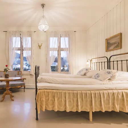 Gloppen - By Classic Norway 산다네