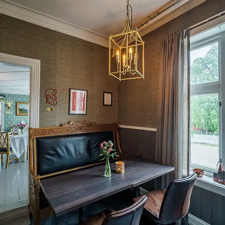 Szálloda Gloppen - By Classic Norway Sandane